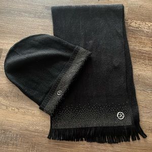 New Calvin Klein Women's 2 Piece Embellished Beanie & Scarf Set (Black)